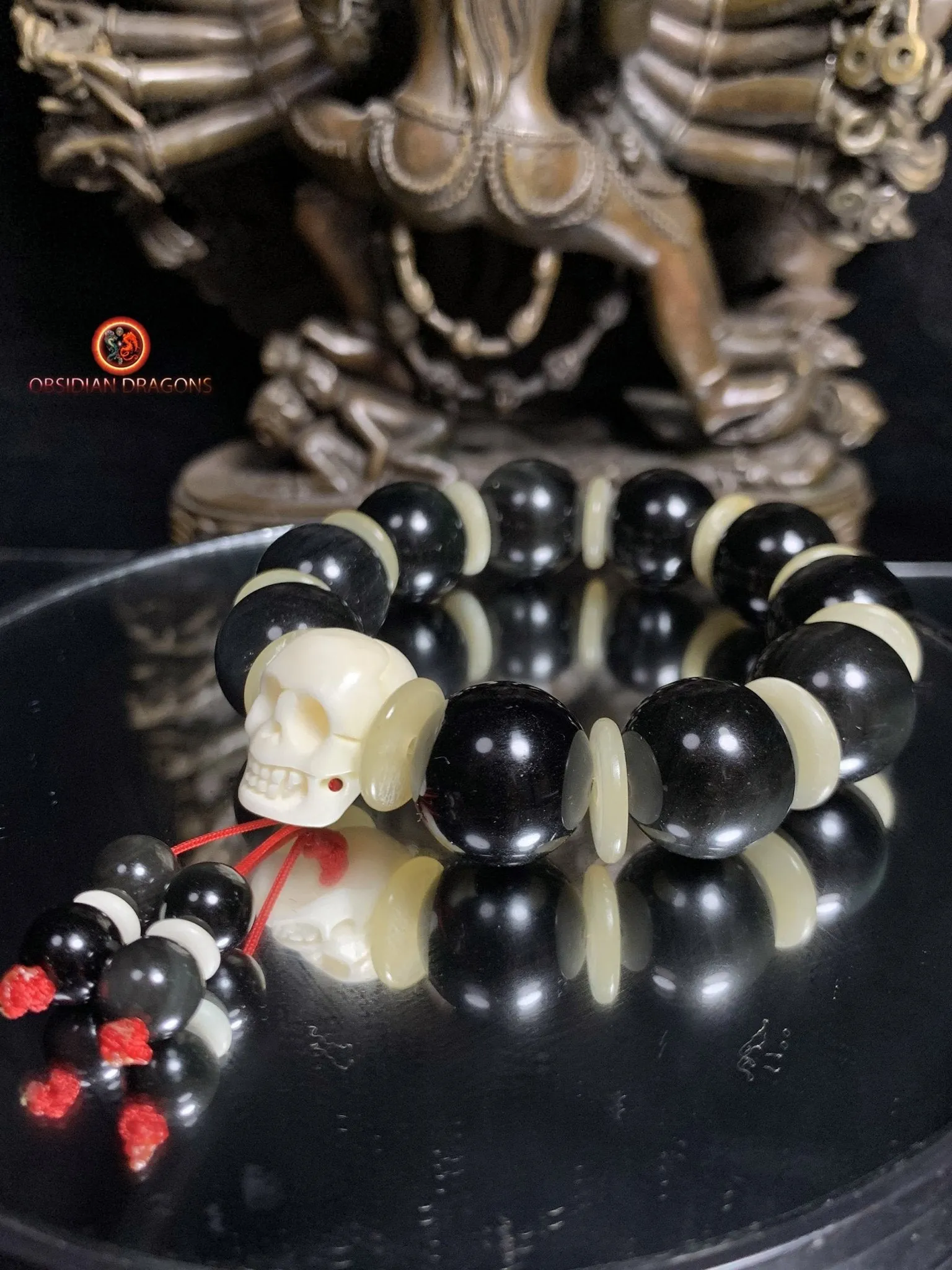 Bracelet en obsidienne oeil céleste artisanal- crâne sculpté