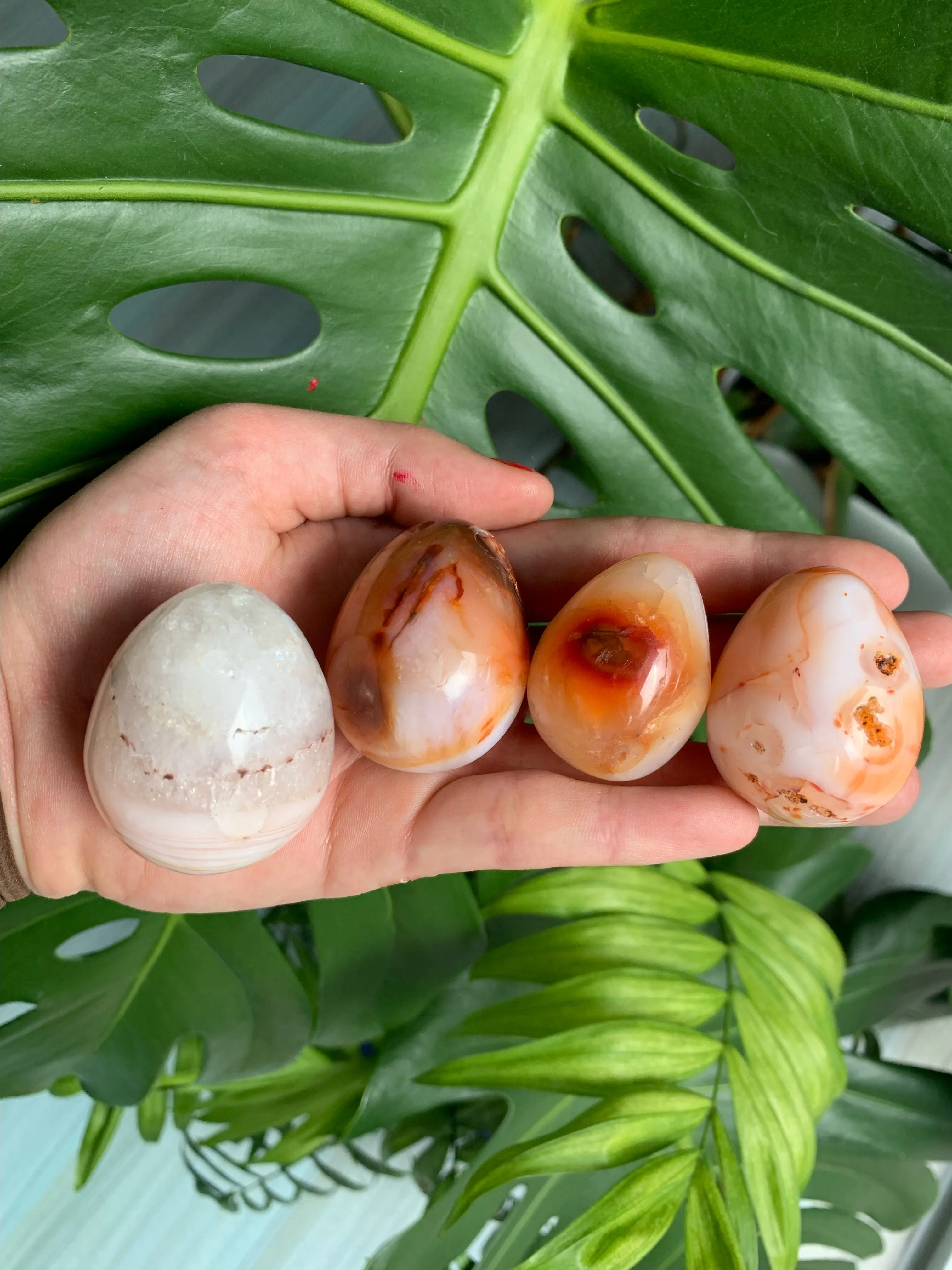 Carnelian Large Egg