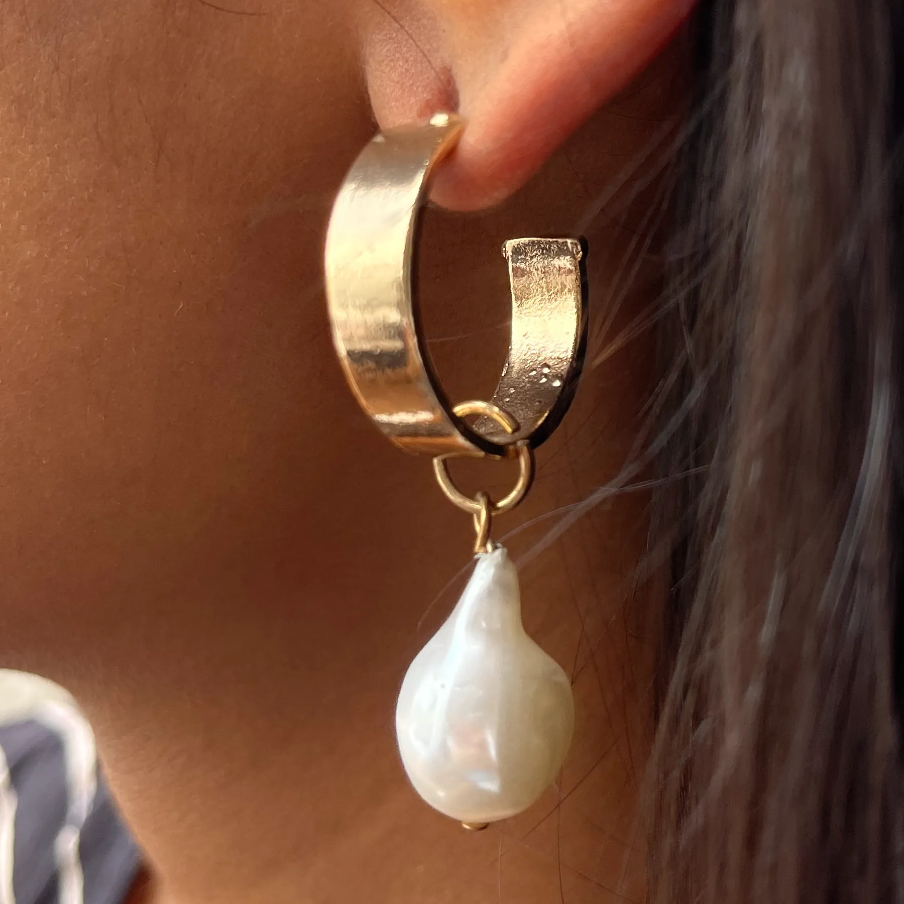 CHUNKY PEARL CHARM STATEMENT OPEN HOOP EARRINGS