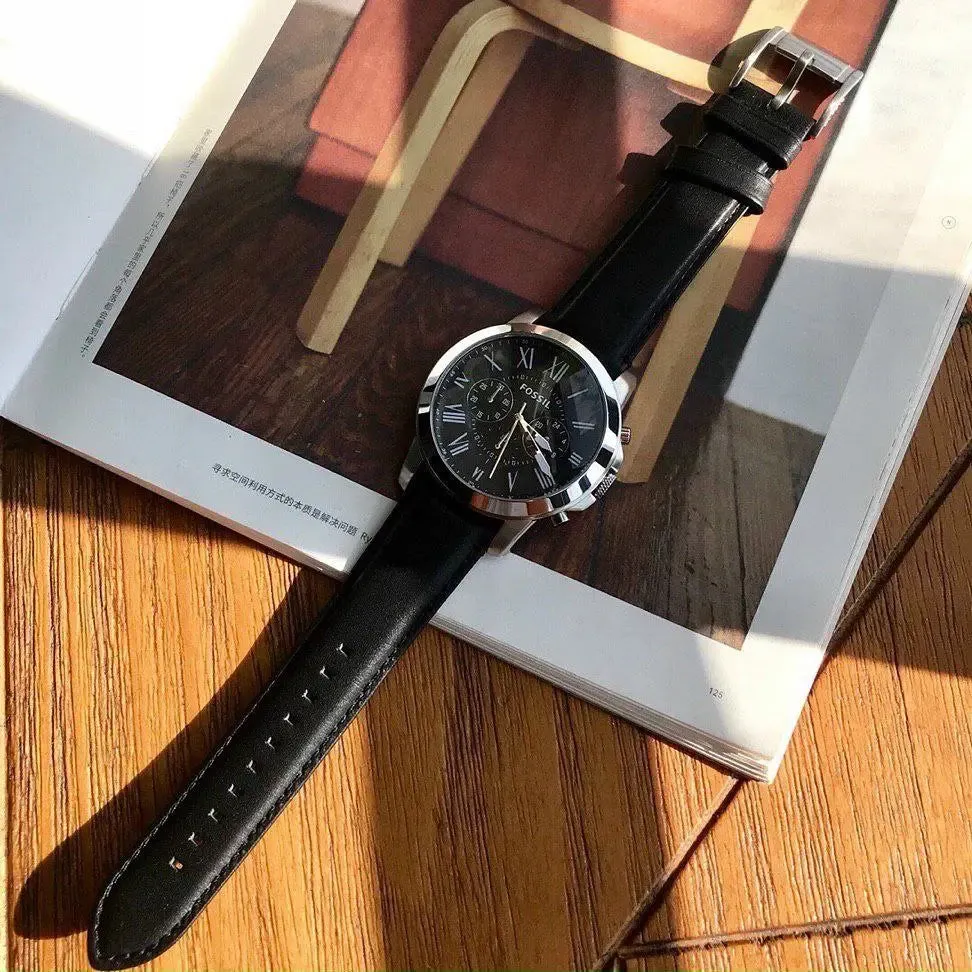FS4812 Fossil Men's Watch – Premium Leather, Chronograph Dial