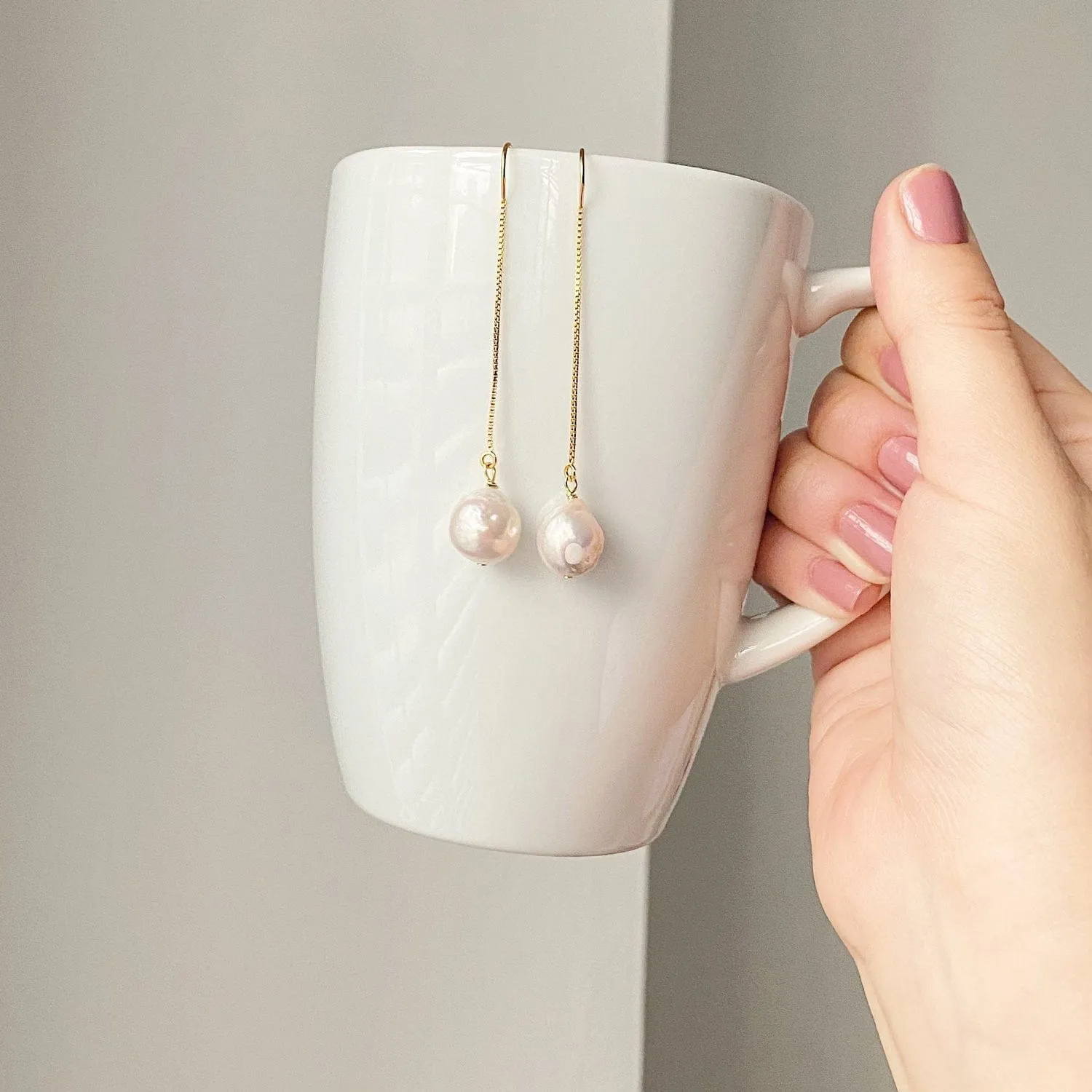 Gold Kiri Threader Pearls Earring