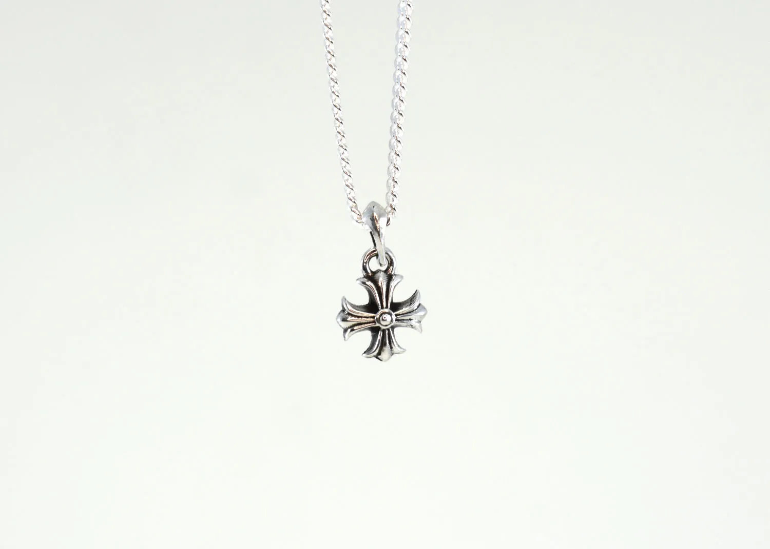 Gothic Crosslet Charm (Small)