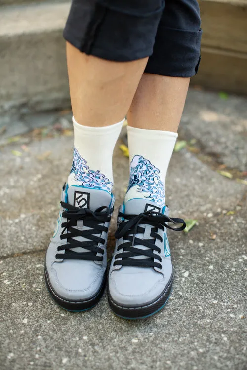 Hokusai Tabi Socks