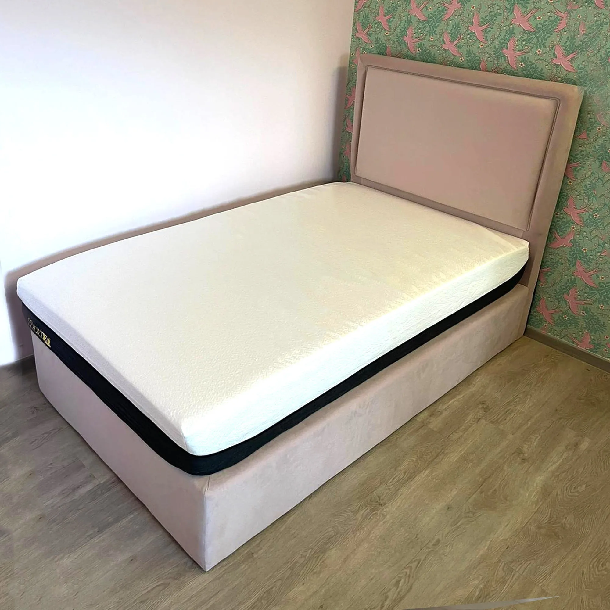 Hybrid Mattress Smart Bed Base Bundle