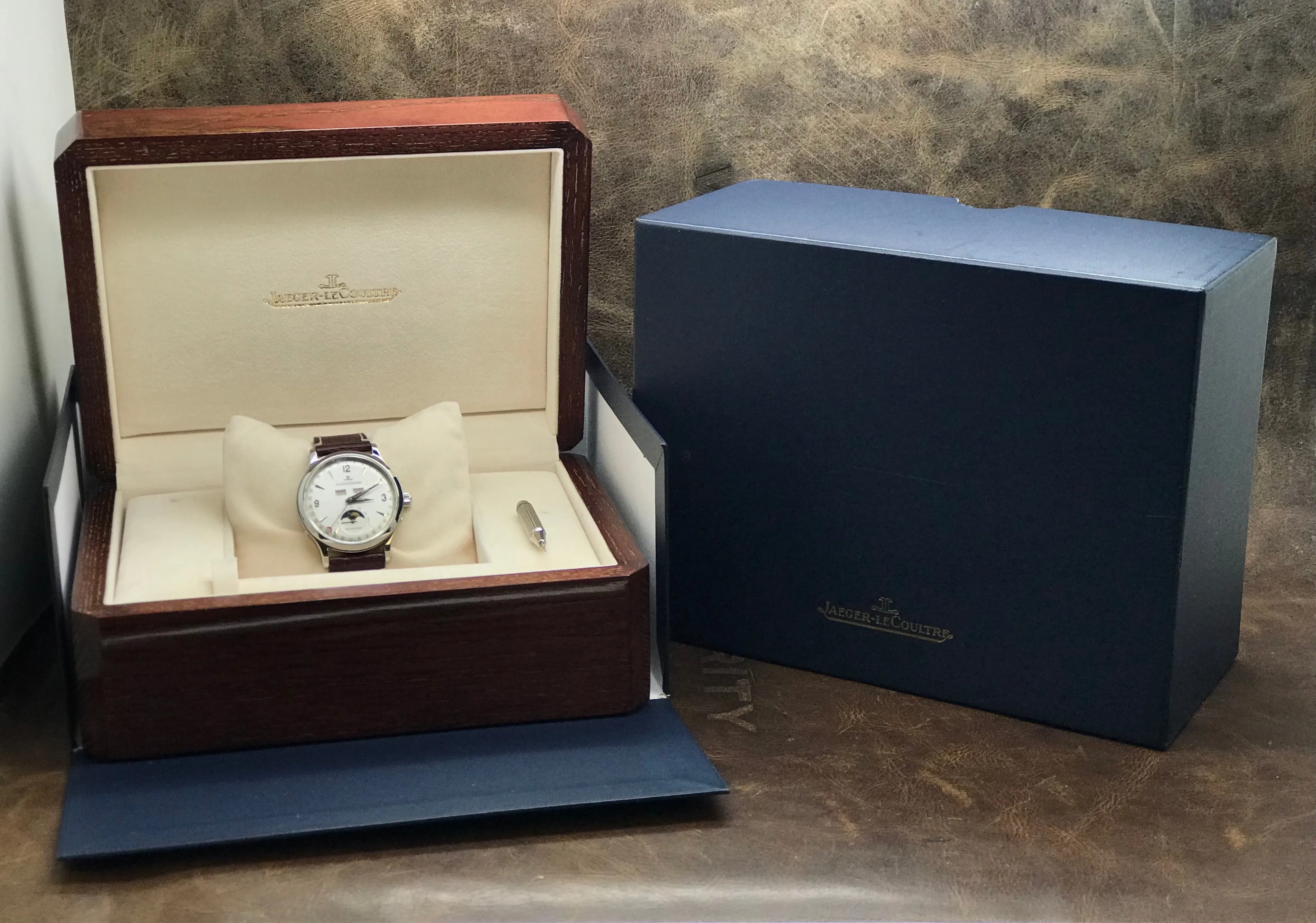 Jaeger-Lecoultre Master Calendar Moonphase 140.8.98.S Silver Dial Automatic Men's Watch