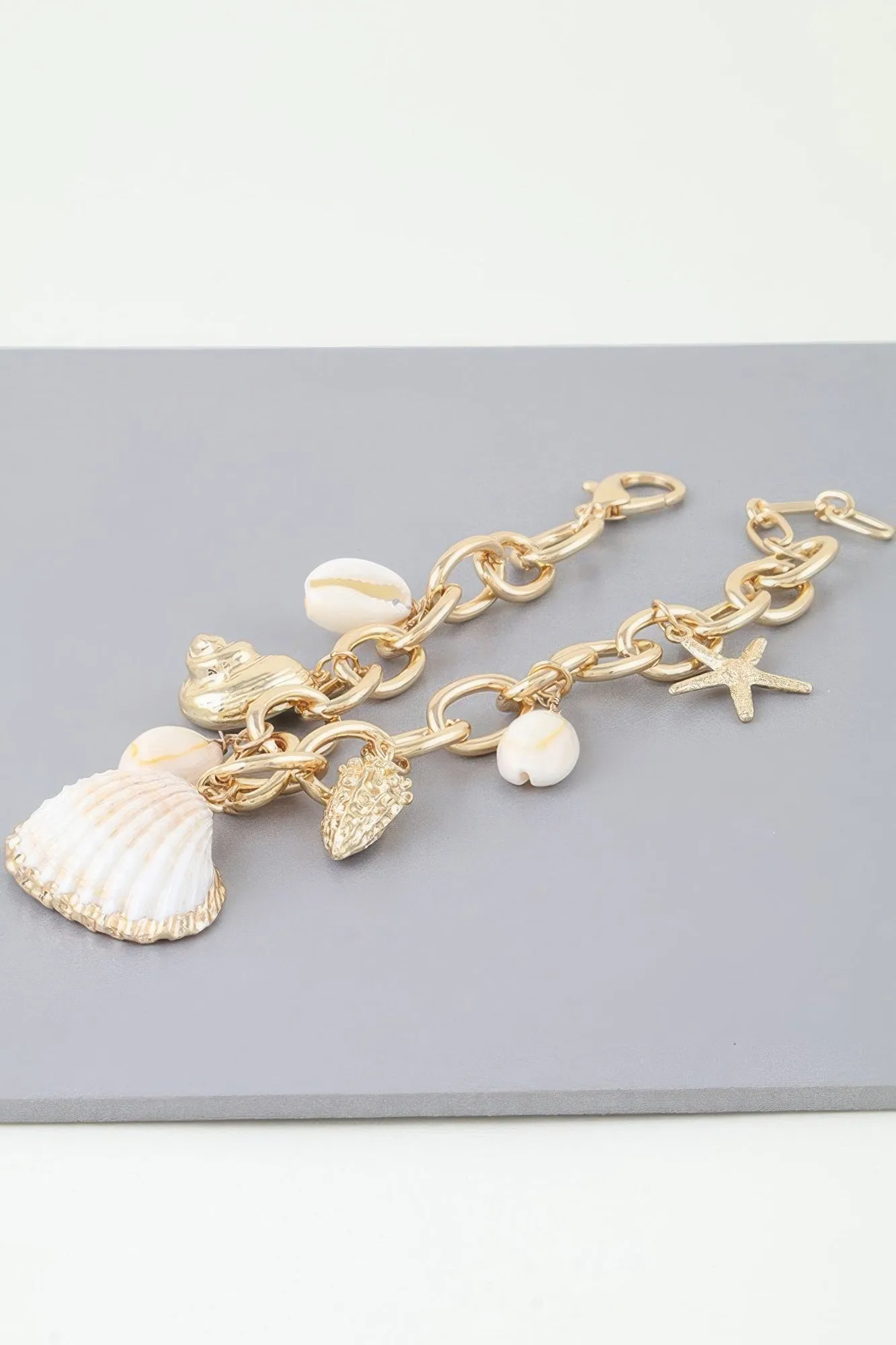 Multi Seashell Charm Chain Bracelet