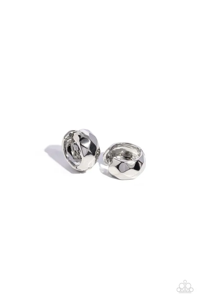 Paparazzi Earring ~ Patterned Past - Silver