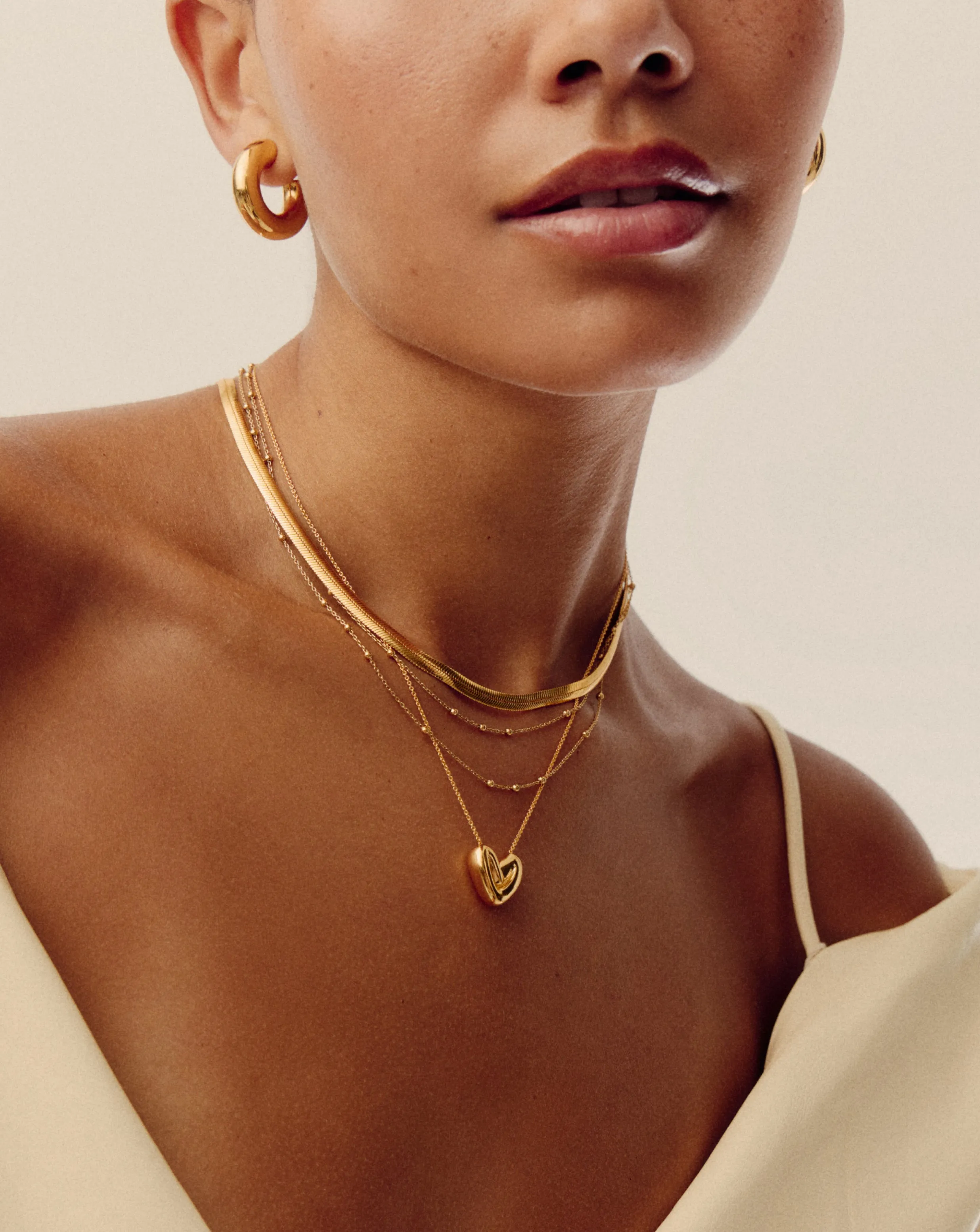 Puffy Heart Pendant Necklace in Gold