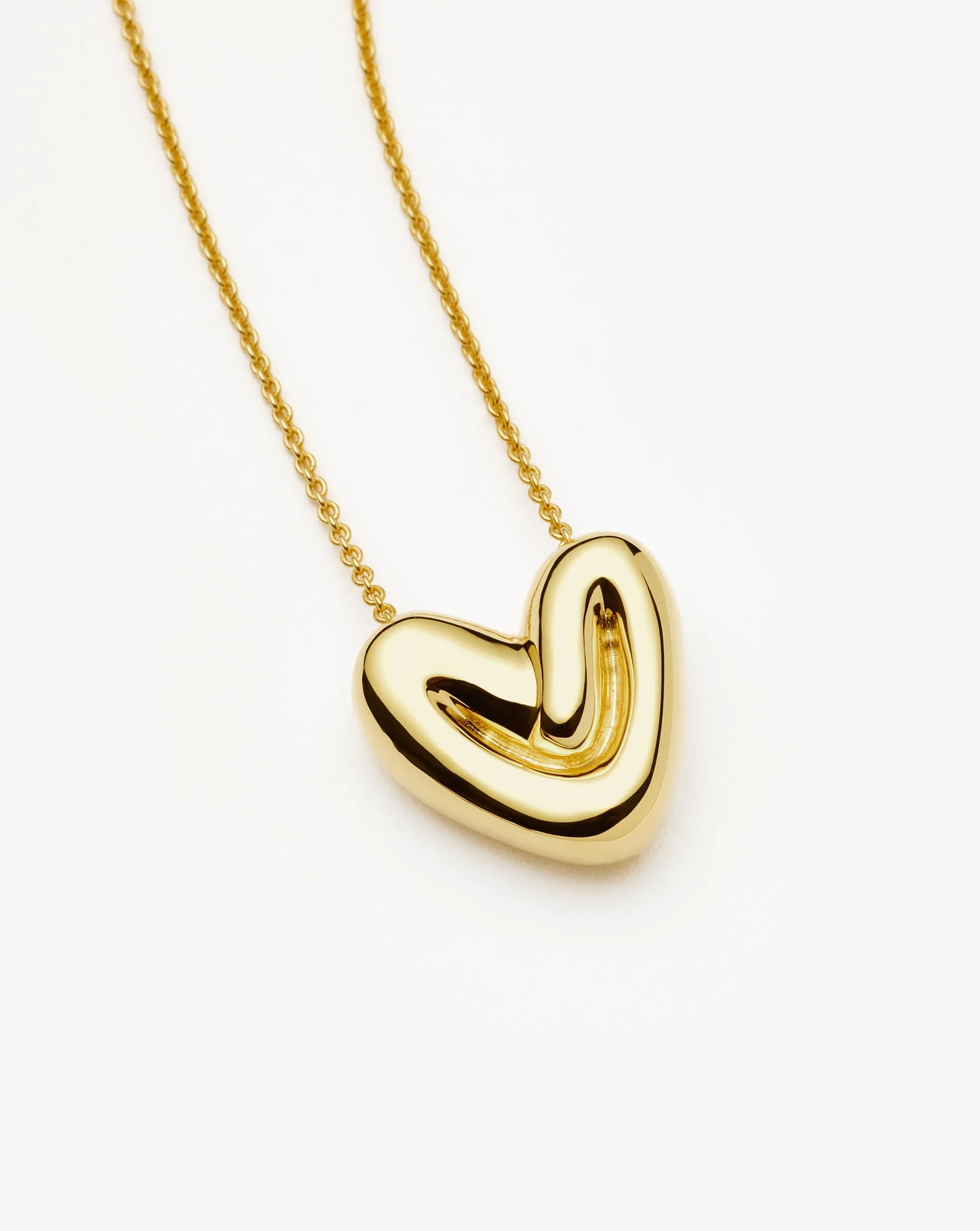 Puffy Heart Pendant Necklace in Gold