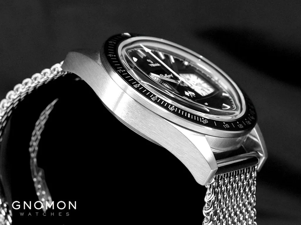 Rallygraf Meca-Quartz II Reverse Panda - Bracelet