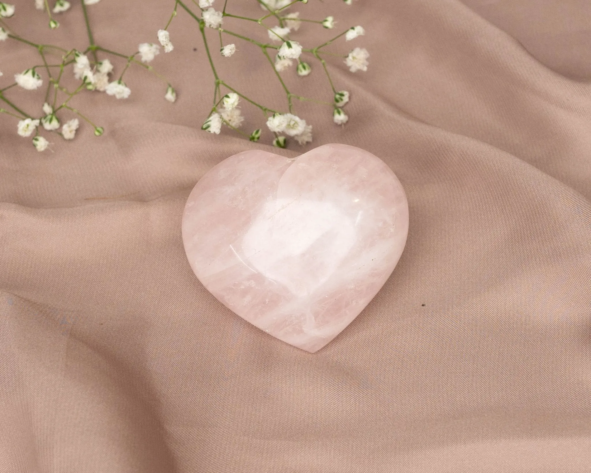 Rose Quartz Heart 66.6g