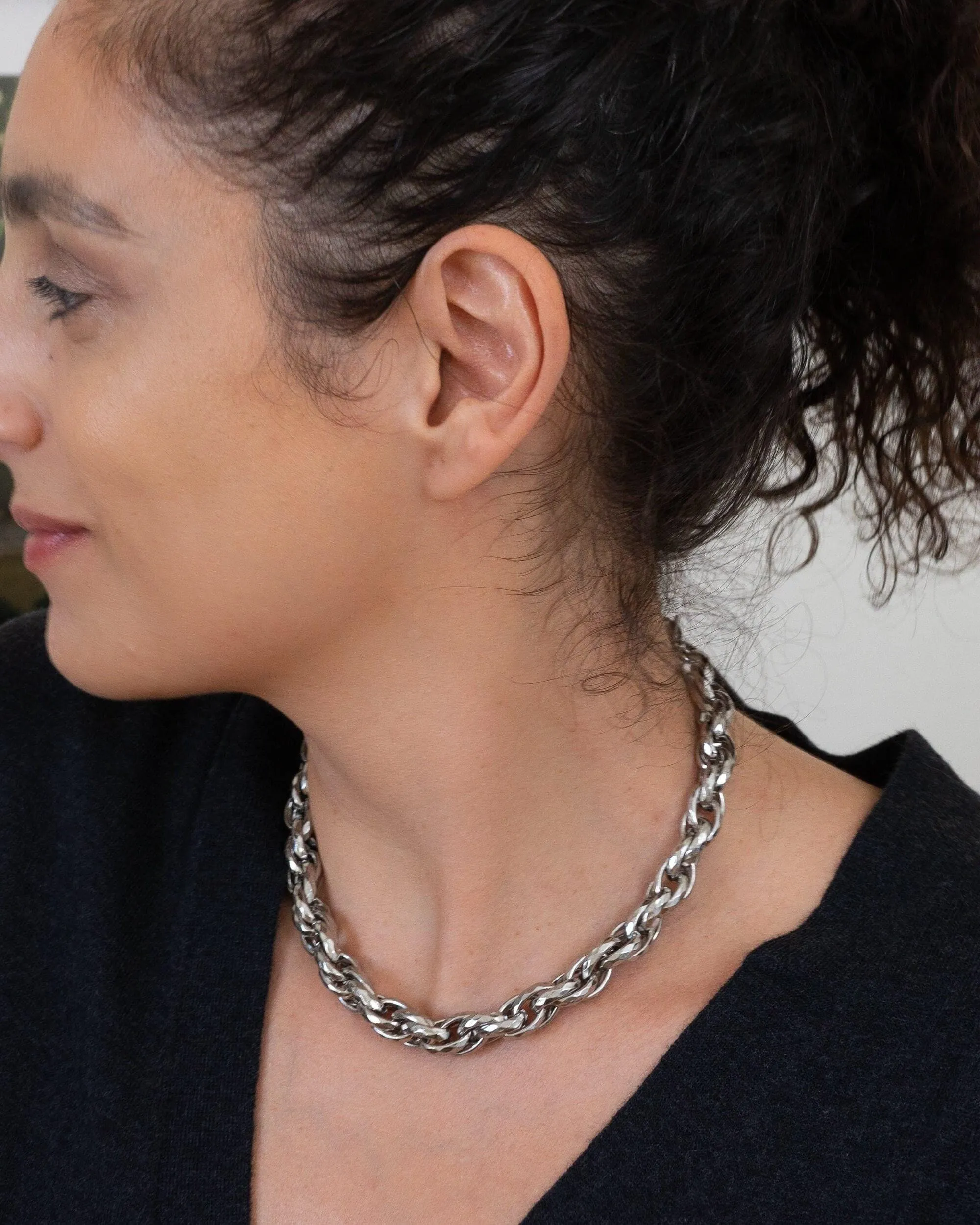 Silver Twisted Oval Chunky Chain Choker