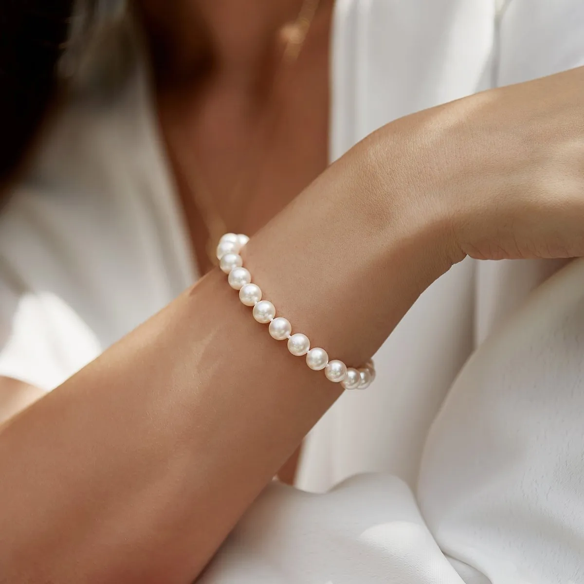 White Japanese Hanadama Akoya Pearl Bracelet, 7.0-7.5mm