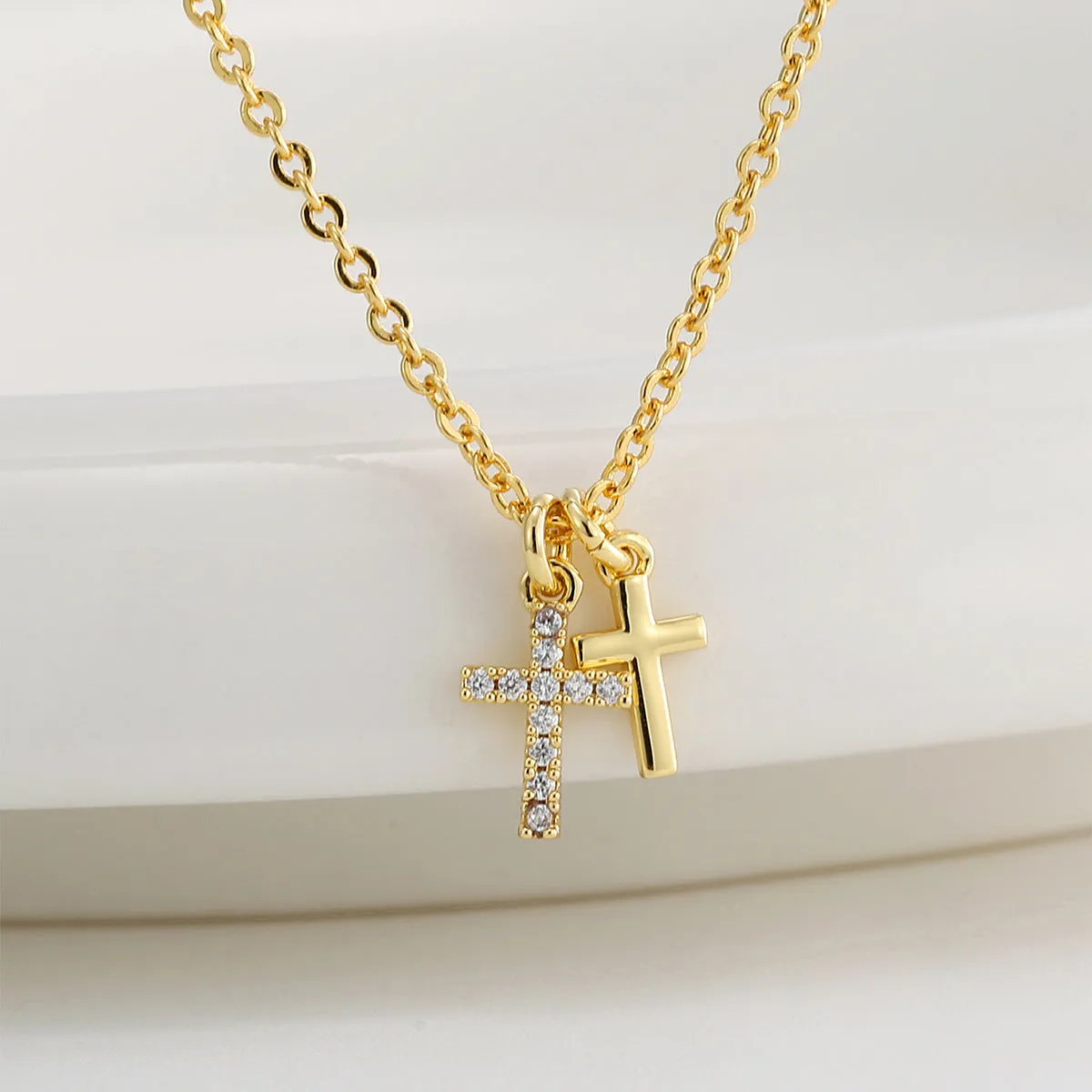 Wholesale Gold-plated zircon cross retro personality niche design necklace